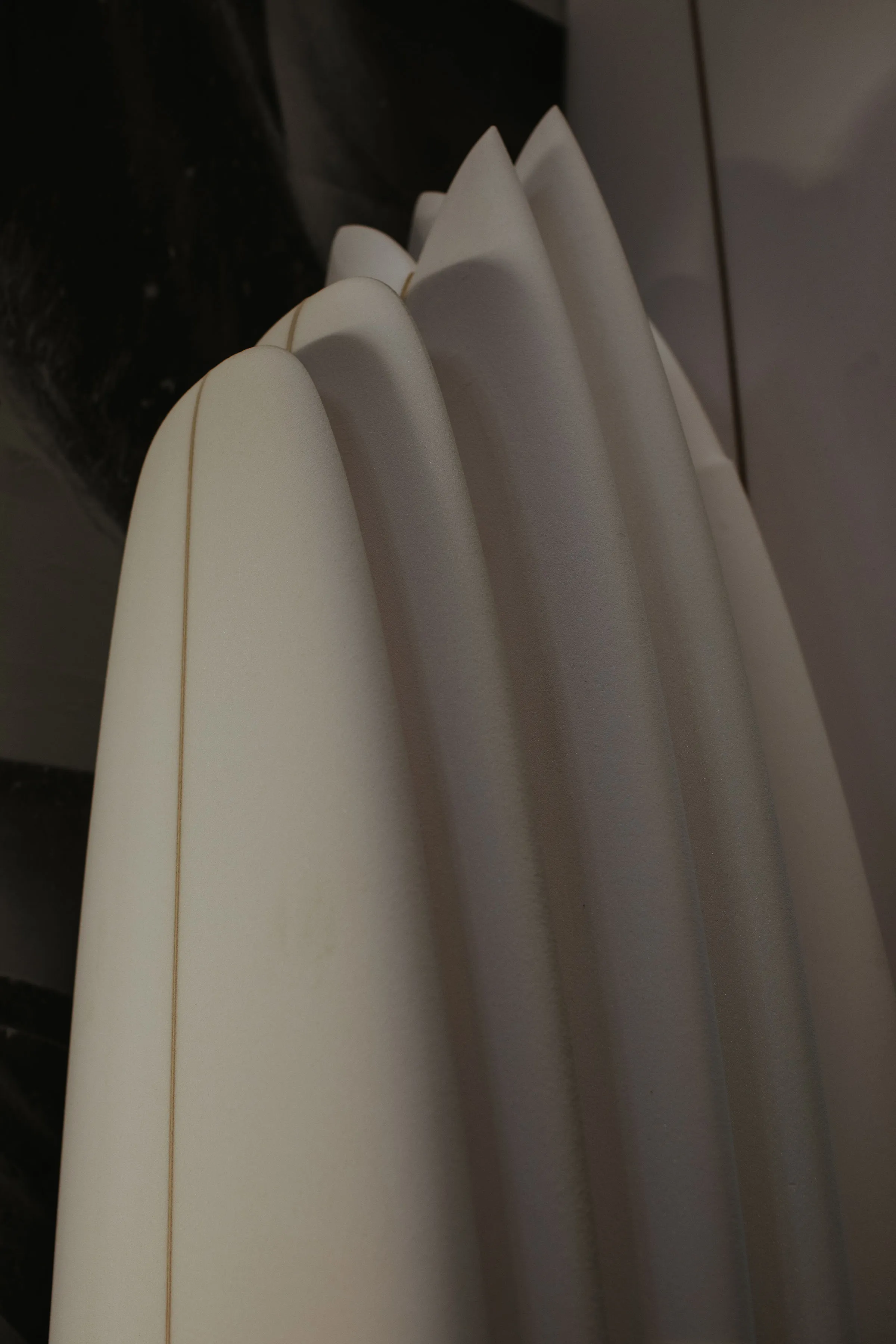 Under the hull: the Bonzer system and alternative hydrodynamics